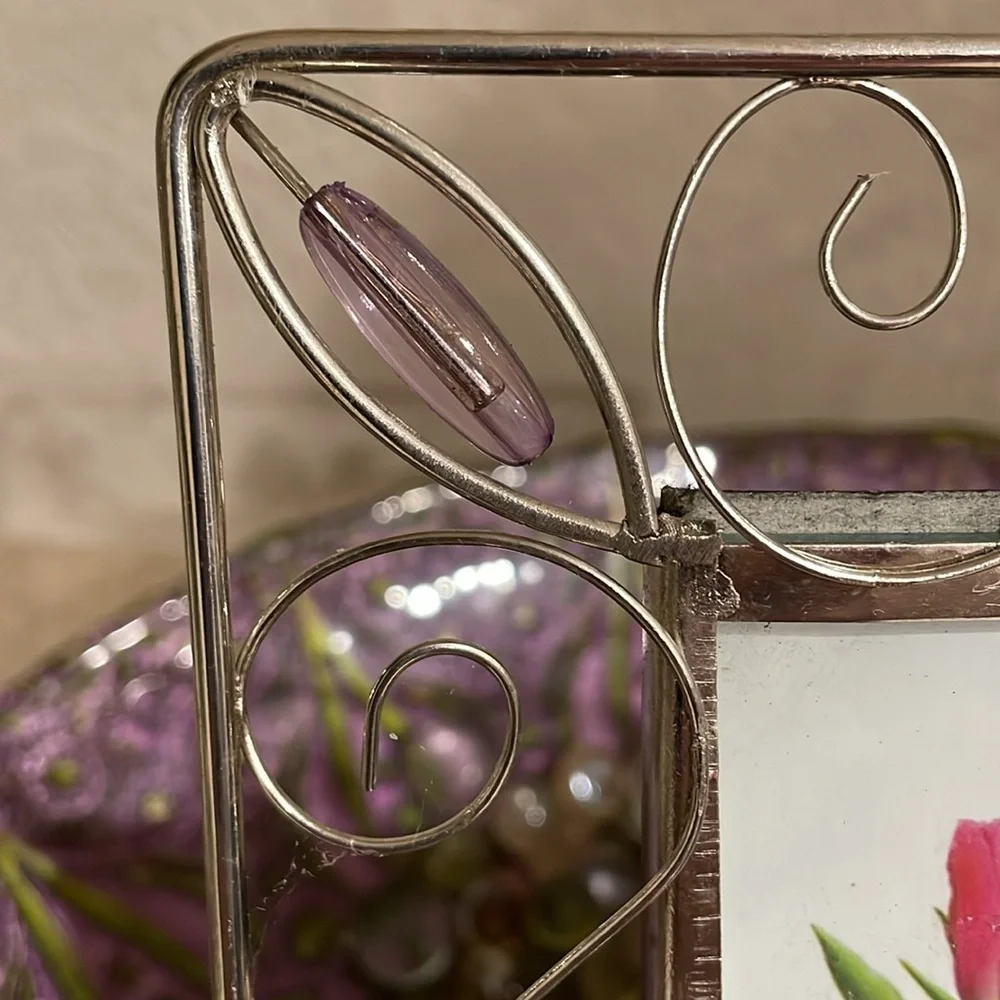 🌟 NWT 💫INTERIORS By DESIGN💫 4” x 6” Silver and purple Photo Frame New Never used